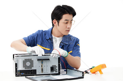 計算機維修中測電表的正確使用與觀察要點